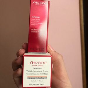 NEW SKINCARE SHISEIDO Ultimune Serum and Benifiance Moisturizer